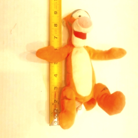 Disney 9" Tiger from Winnie The Pooh Plush - Picture 5 of 5